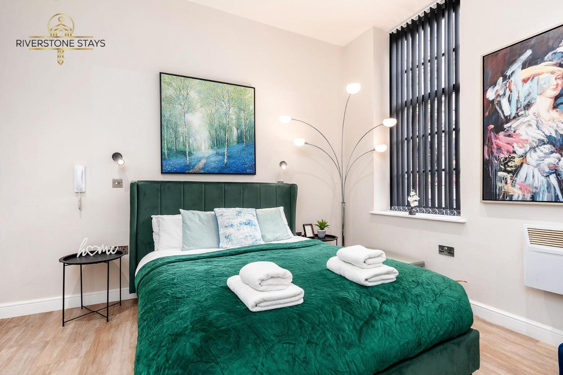 Beautiful Apartment & Central Location & King Size Bed Лидс Экстерьер фото